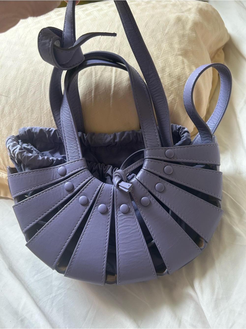 Bottega Veneta Lavender shell tote